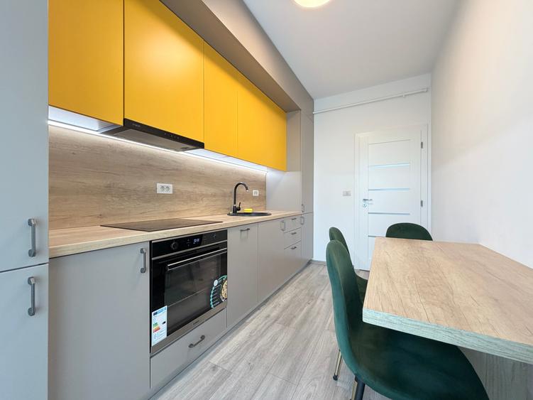 Apartament cu 2 camere decomandat în Girocului