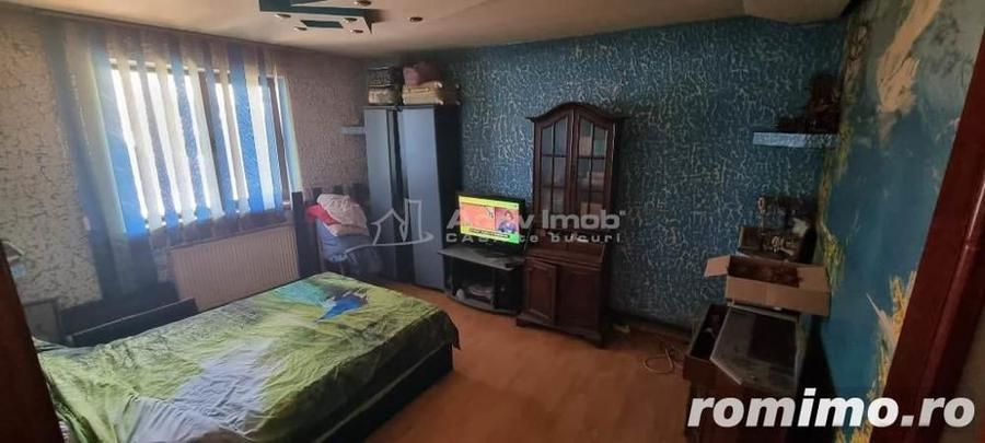 Casă cu 2 camere cu Teren 1460 Mp în Bariera Vâlcii