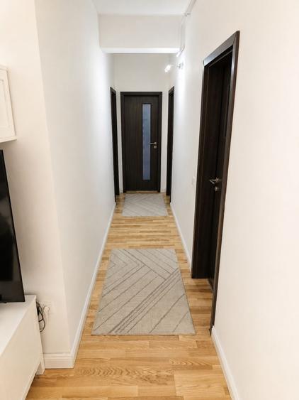 Apartament cu 3 camere decomandat în Lotrioara