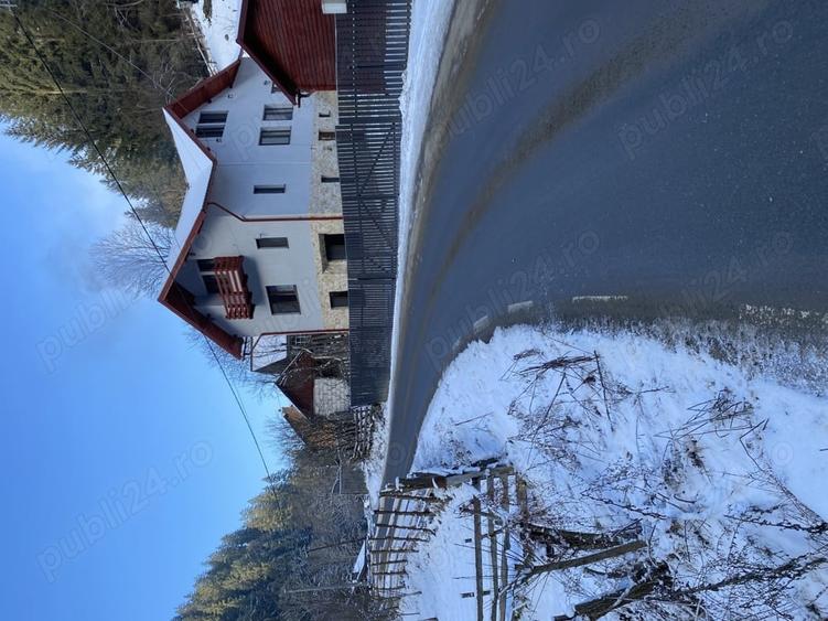 Casă cu 6 camere în Vadu Moților