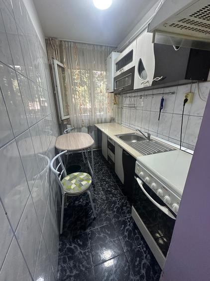 Apartament cu 2 camere nedecomandat în Mircea cel Bătrân