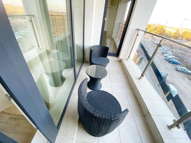 Apartament cu 2 camere decomandat în Sisești