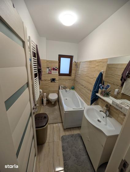 Apartament cu 2 camere decomandat, mobilat în Păcurari