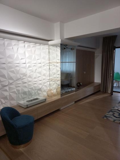 Apartament cu 3 camere decomandat în Ștefănești