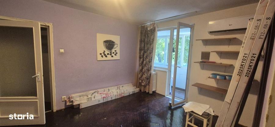 Apartament cu 2 camere semidecomandat în Tineretului