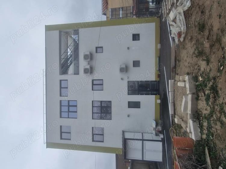 Spațiu comercial, de 500 mp, în Central
