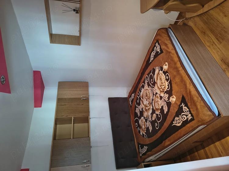 Apartament cu 2 camere semidecomandat în Micro 6