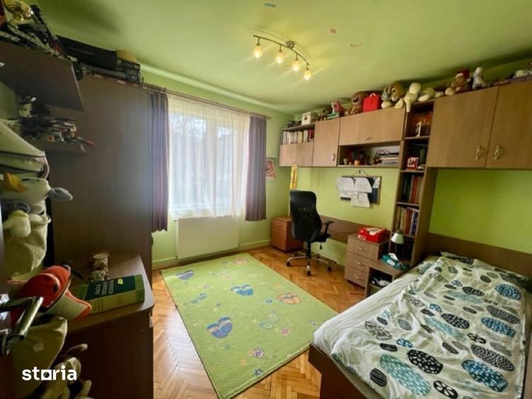 Apartament cu 4 camere în Tudor Vladimirescu
