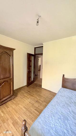 Apartament cu 4 camere în Central