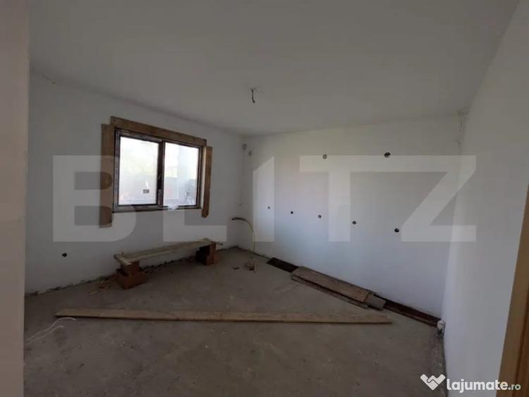Casă cu 5 camere cu Teren 141 Mp în Central