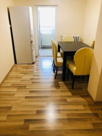 Apartament cu 2 camere decomandat, mobilat în Cetate