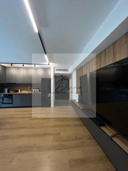 Apartament cu 2 camere decomandat, mobilat în Central