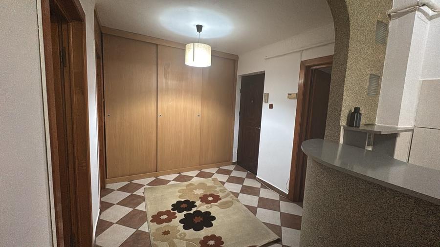 Inchiriez apartament 2camere central , etaj 1/3 pe termen lung si contract la ANAF - 2