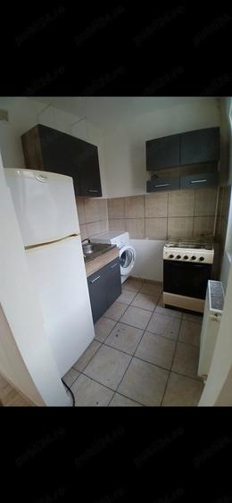 Apartament cu 2 camere semidecomandat în Dacia