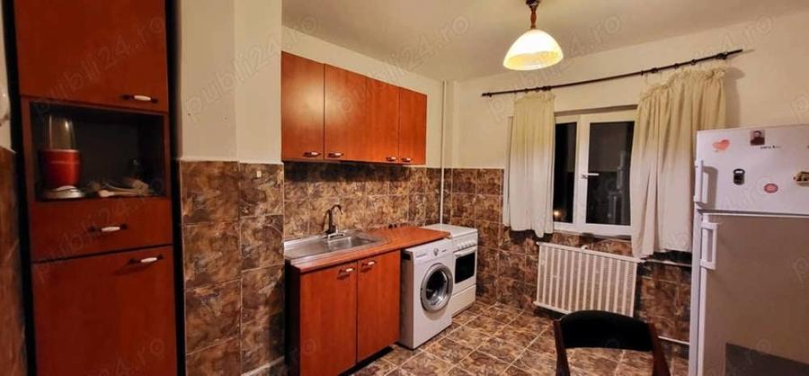 Apartament cu 2 camere decomandat în Moșilor