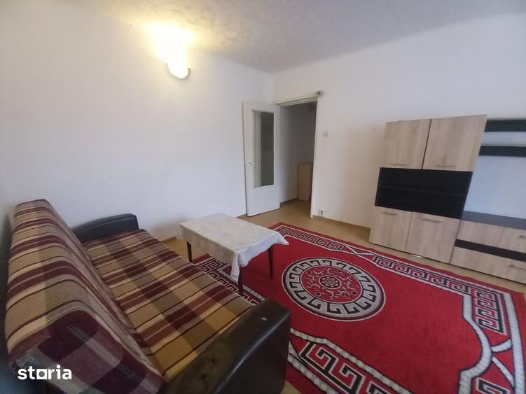 Bd. Bucuresti in spate la Profi, de la Center - apartament 2 camere! - 3