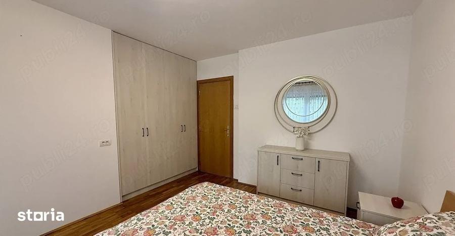 Apartament cu 3 camere în Centrul Civic