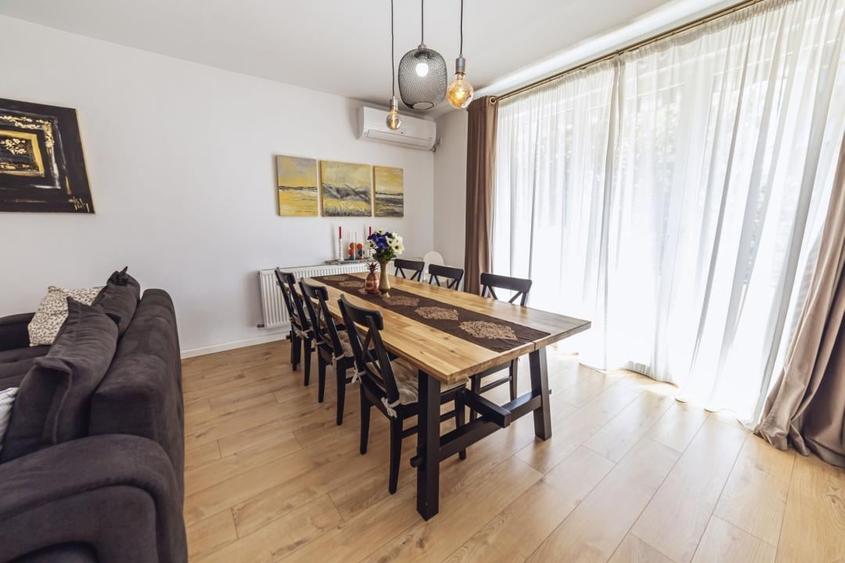 Apartament cu 3 camere decomandat, mobilat în Prelungirea Ghencea