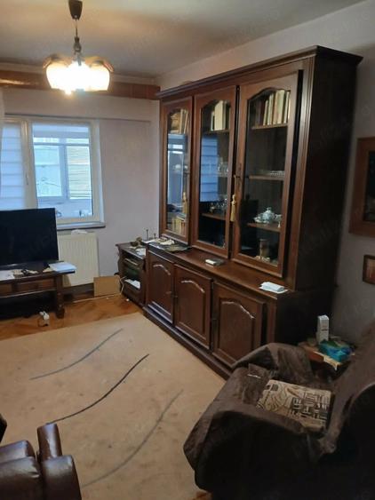 Apartament cu 2 camere decomandat în Ultracentral