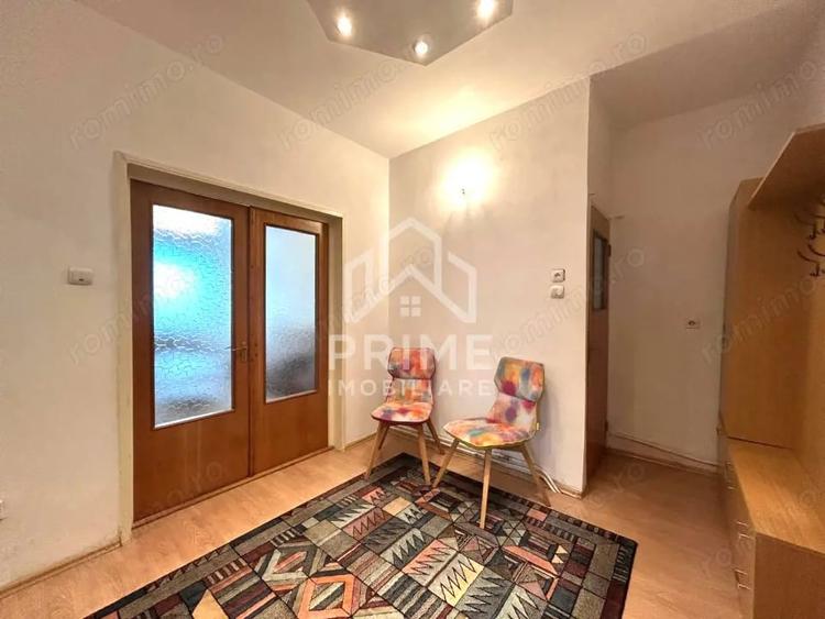 Apartament cu 3 camere decomandat în Central