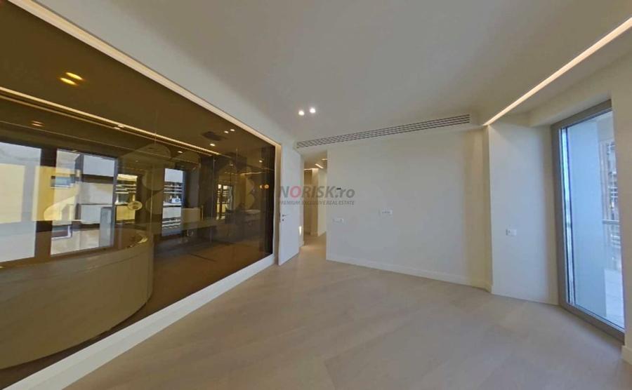 Apartament cu 5 camere circular în Pipera