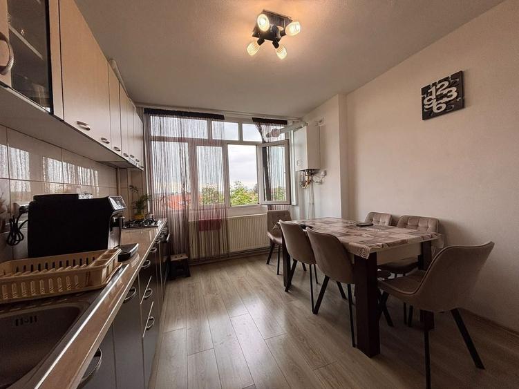 Apartament cu 2 camere în Vasile Aaron