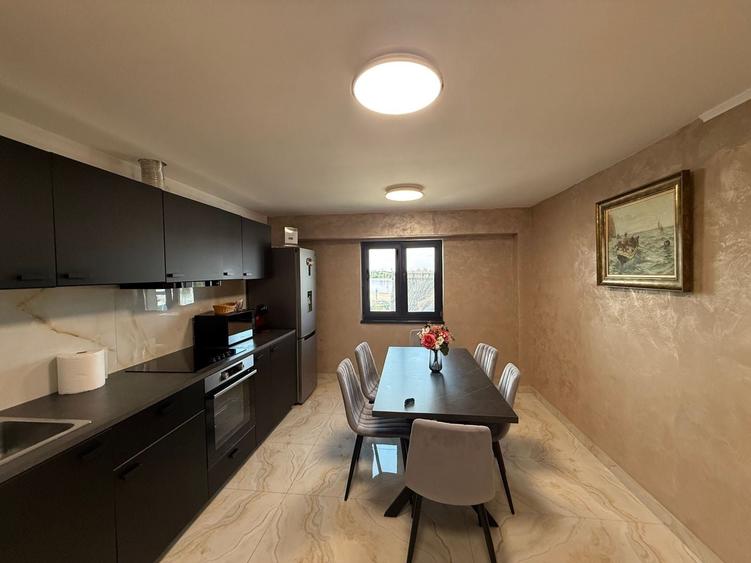 Apartament cu 2 camere decomandat în Chilia Veche
