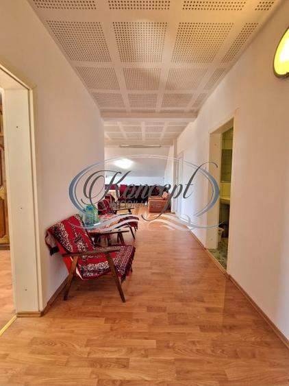 Apartament cu 3 camere semidecomandat, mobilat în Gheorgheni