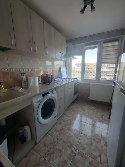 Apartament cu 2 camere decomandat în Militari