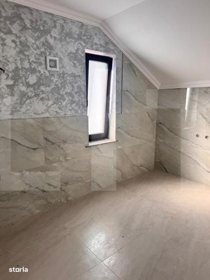 Casă cu 4 camere în Manolești