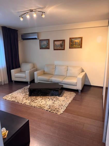Apartament cu 2 camere decomandat în Timpuri Noi