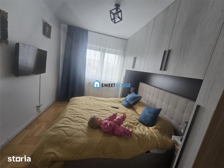 Apartament cu 3 camere decomandat în Central