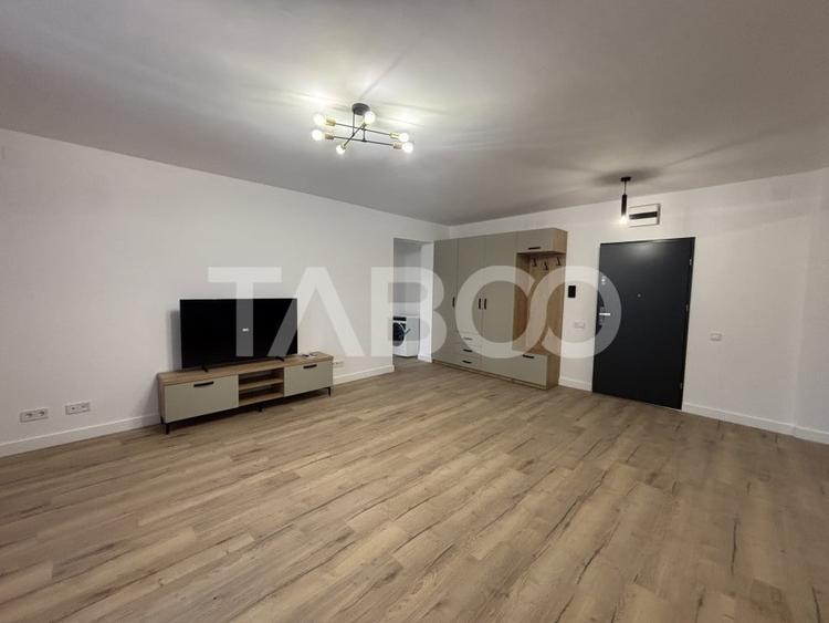 Apartament cu 2 camere decomandat în Mihai Viteazul