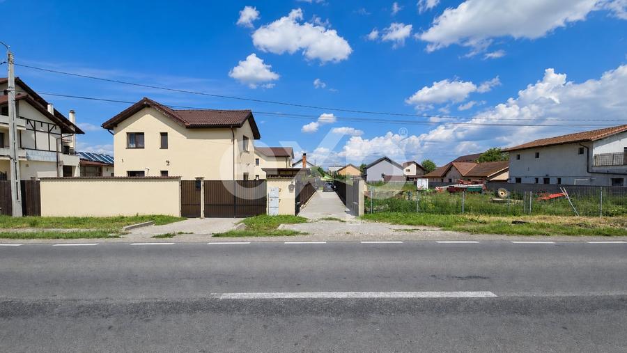 Casă individuală cu 5 camere cu Canalizare în Hărman
