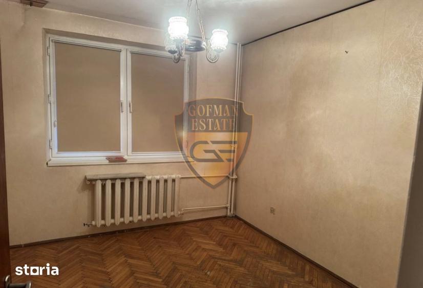 Apartament cu 3 camere decomandat în Tomis II