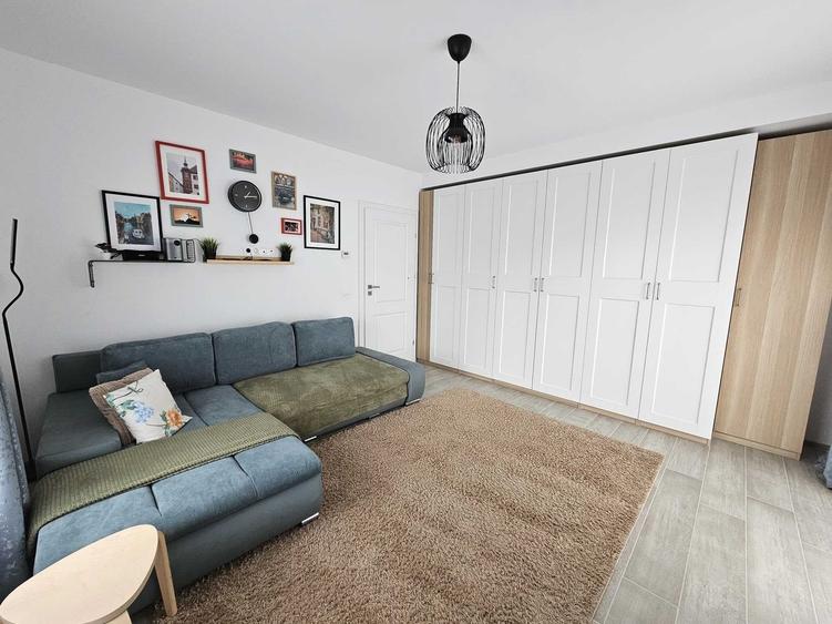 Apartament cu 2 camere decomandat, mobilat în Giroc