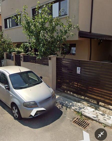Apartament cu 2 camere nedecomandat în Apărătorii Patriei