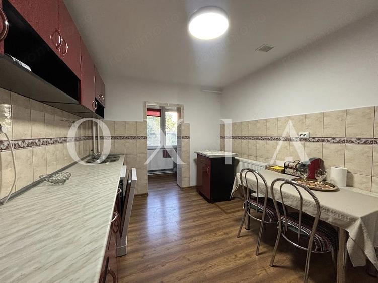 Apartament cu 3 camere decomandat în Cetății