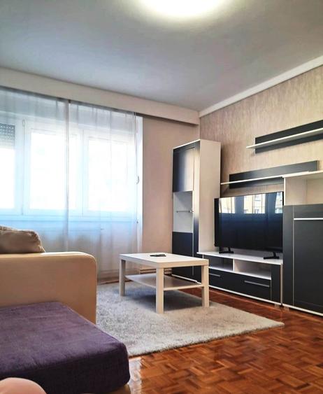 Apartament cu 2 camere decomandat în Cedonia