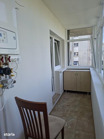 Apartament cu 2 camere decomandat în Calea București