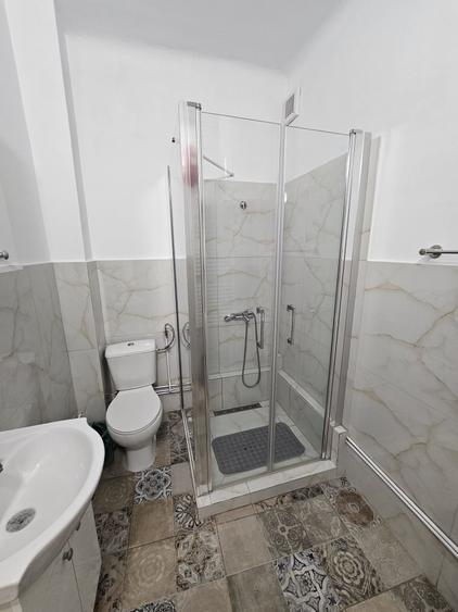 Apartament cu 2 camere decomandat în Ultracentral
