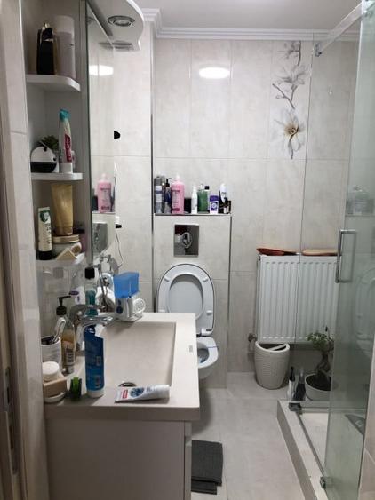 Casă individuală cu 2 camere cu Canalizare în Ultracentral