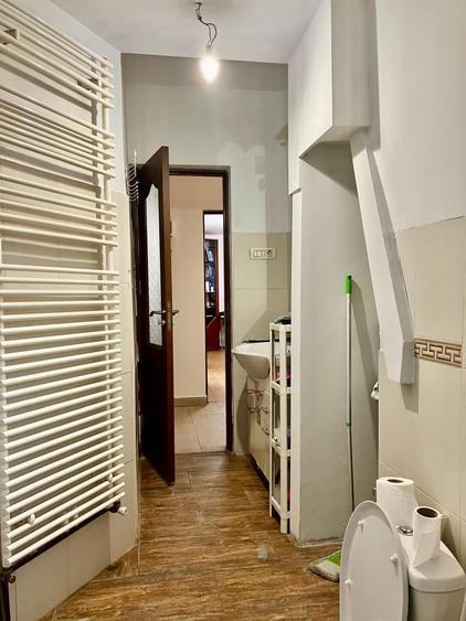 Piata Romana - in casa interbelica- pet friendly-  ASE - 9