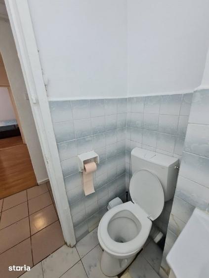 Apartament cu 2 camere decomandat în Podu Roș