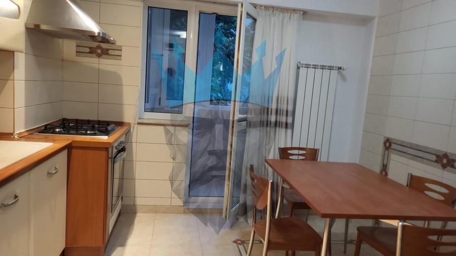 Apartament cu 2 camere decomandat, mobilat în Calea Călărașilor
