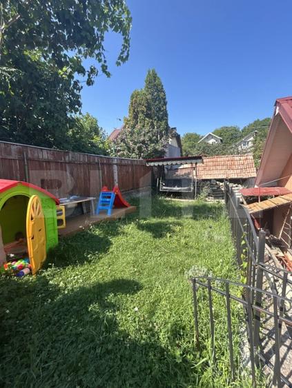 Casă cu 2 camere cu Teren 194 Mp în Central