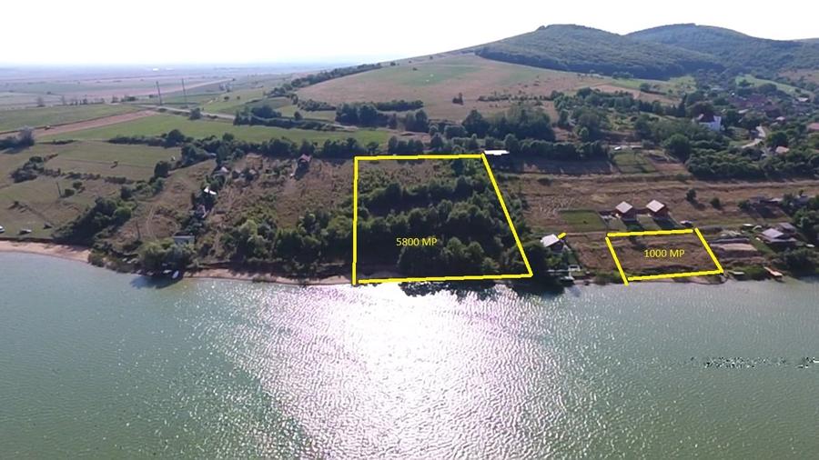Teren Construcții intravilan de 5800 mp, în Pădureni