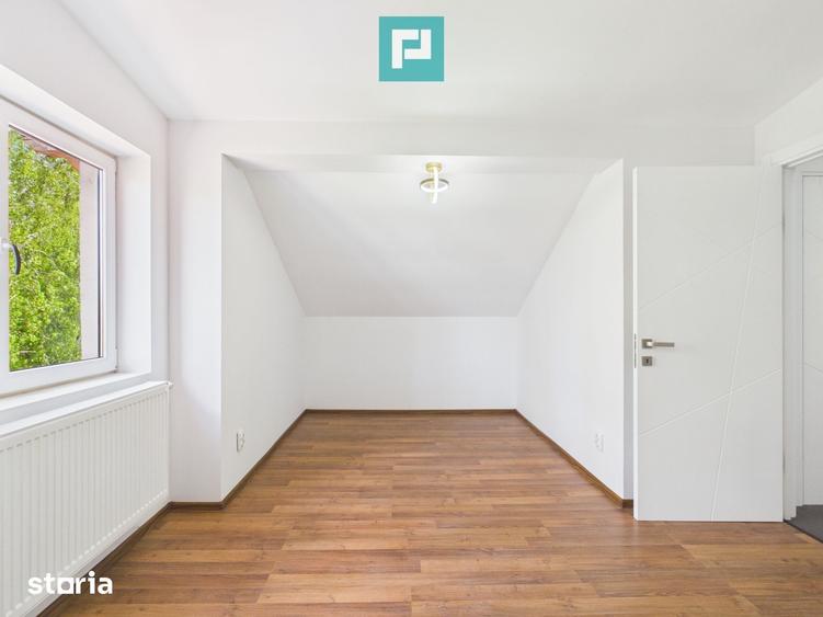 Apartament cu 3 camere decomandat în Dumbrăvița