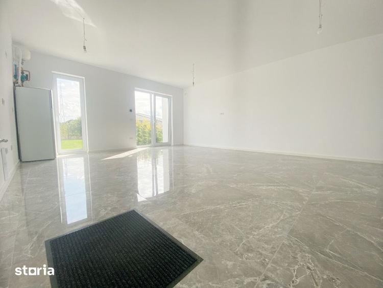 Casă cu 3 camere cu Teren 300 Mp în Ghiroda