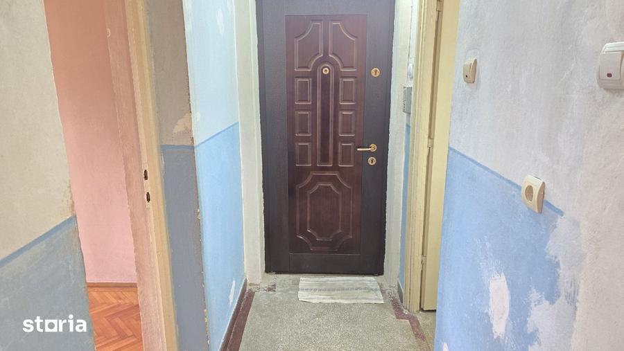 Apartament cu 2 camere decomandat în Gojdu